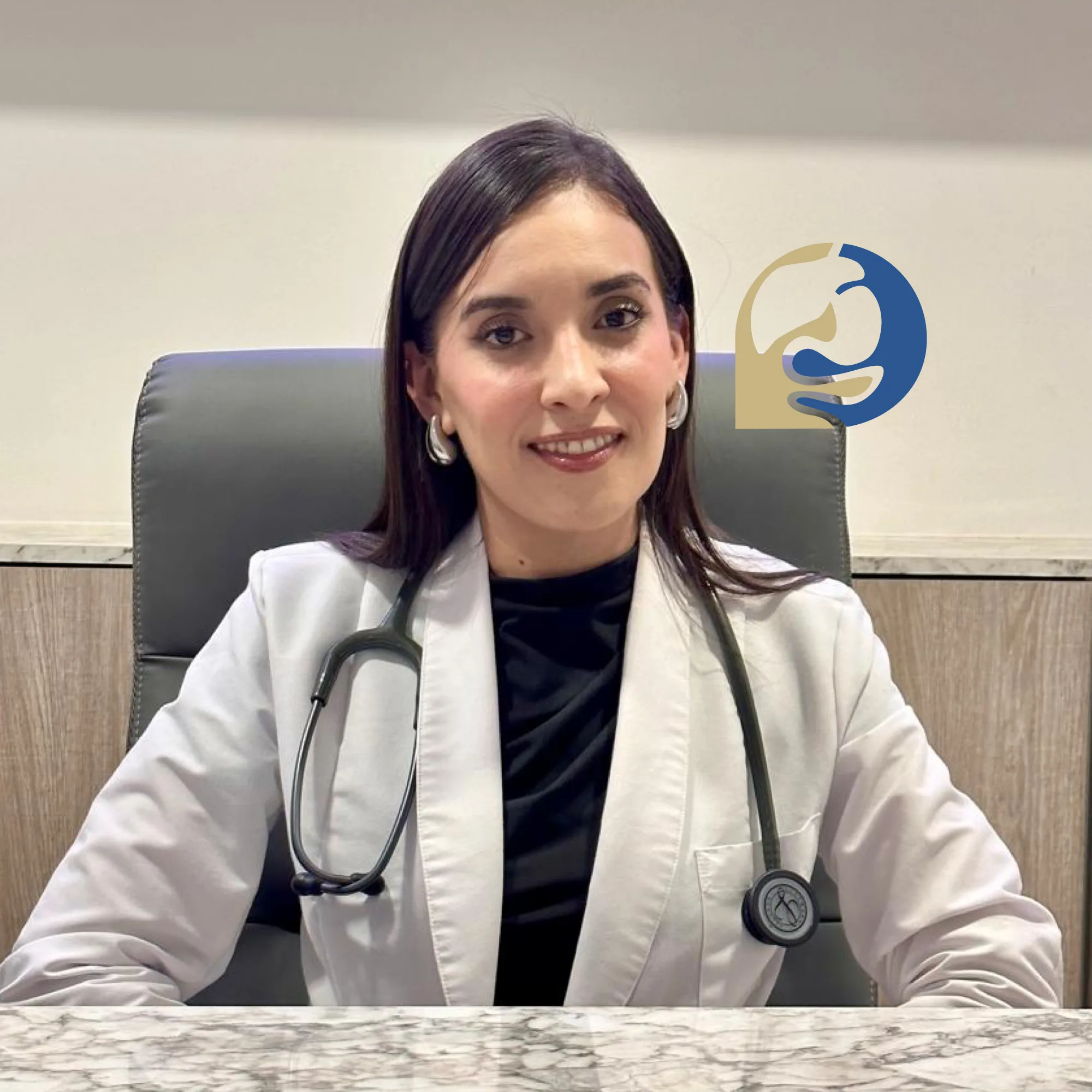 dra-berenice-ocon-moran-gastroenterologa-en-cdmx.webp
